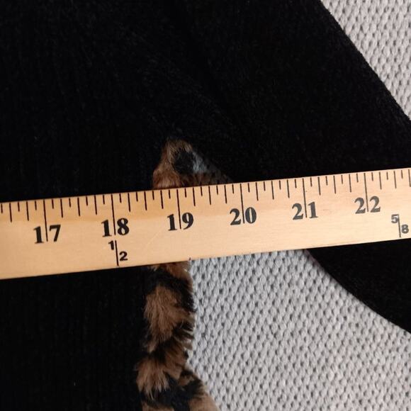 Lisa International Vintage Sherpa Sweater Womens Small Black Leopard Full Zip - Picture 10 of 13